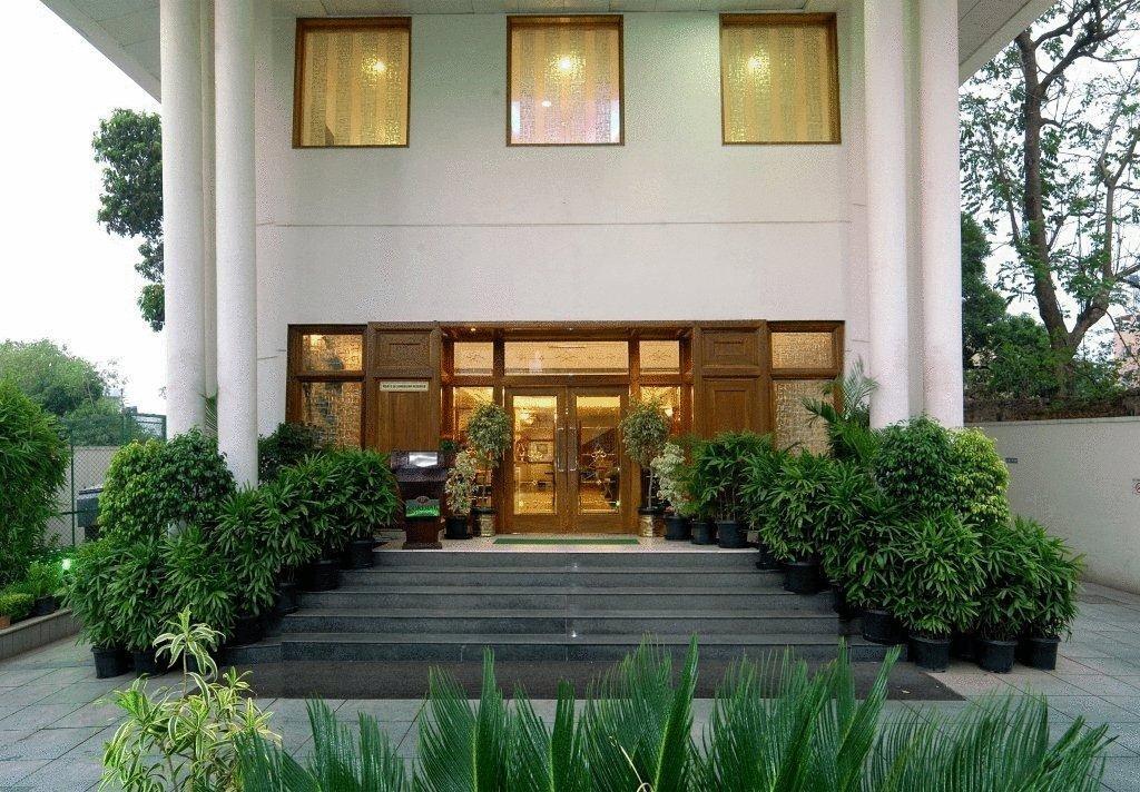 J P Cordial Hotel Bangalore Buitenkant foto